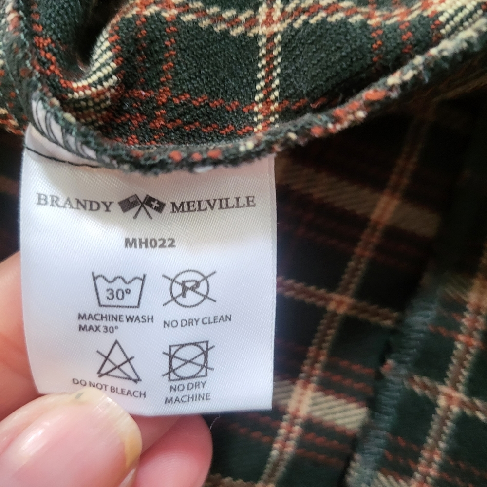 Brandy Melville Brown Plaid Shirt - Picture 8 of 8